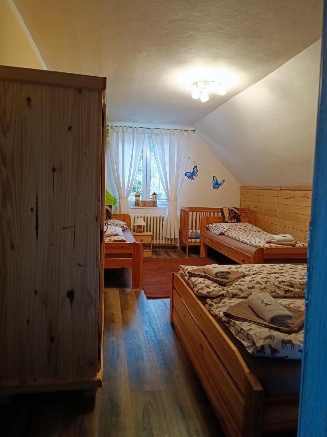 Jizdarna Malenovice Leilighet Malenovice  Eksteriør bilde